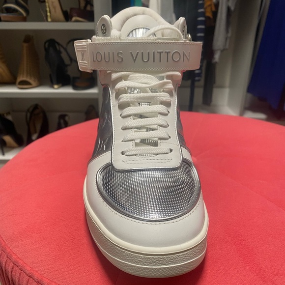 Authentic Louis Vuitton Boombox Sneaker Boot- Excellent Condition! - Picture 1 of 8